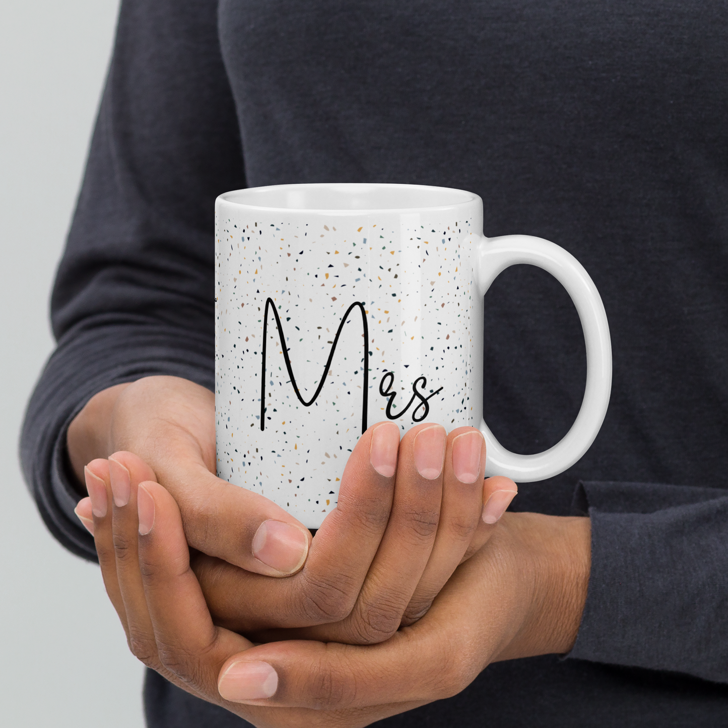 Mrs • White glossy mug